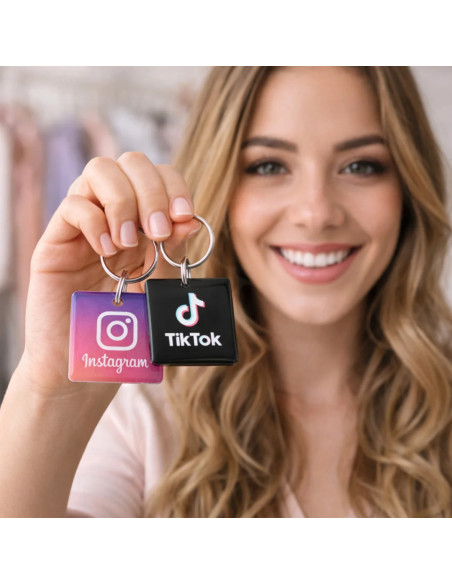 Pack llaveros NFC Instagram + TikTok (RRSS) | NFC Stock