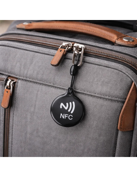 Identificador NFC de contacto y emergencia | NFC Stock