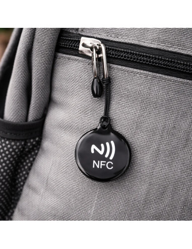 Identificador NFC de contacto y emergencia | NFC Stock